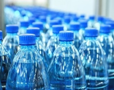 Thu hồi lô nước uống đóng chai AZ không đảm bảo an toàn
