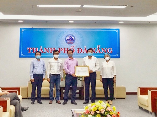 Tập đoàn PPC An Thịnh trao tặng máy móc, hóa chất trị giá 2 tỷ đồng cho TP.Đà Nẵng