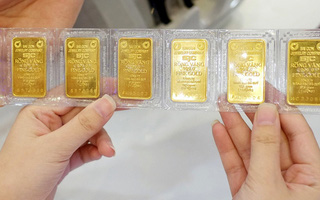 Giá vàng trong nước sáng 5/1 tiếp tục tăng, lên sát 57 triệu đồng/lượng