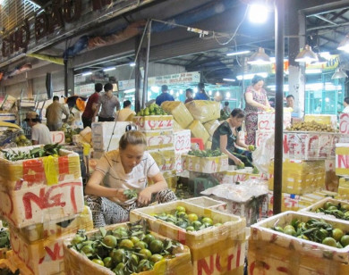 TP Hồ Chí Minh: Lượng hàng hóa nhập về chợ đầu mối tăng đột biến