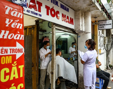 Hà Nội: Cửa hàng cắt tóc, gội đầu và nhiều dịch vụ khác được mở cửa trở lại từ 6 giờ ngày 21/9
