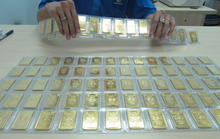 Giá vàng chiều 11-11: Vàng SJC nhảy vọt lên 60 triệu đồng/lượng