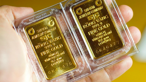 Giá vàng SJC và vàng thế giới đồng loạt giảm