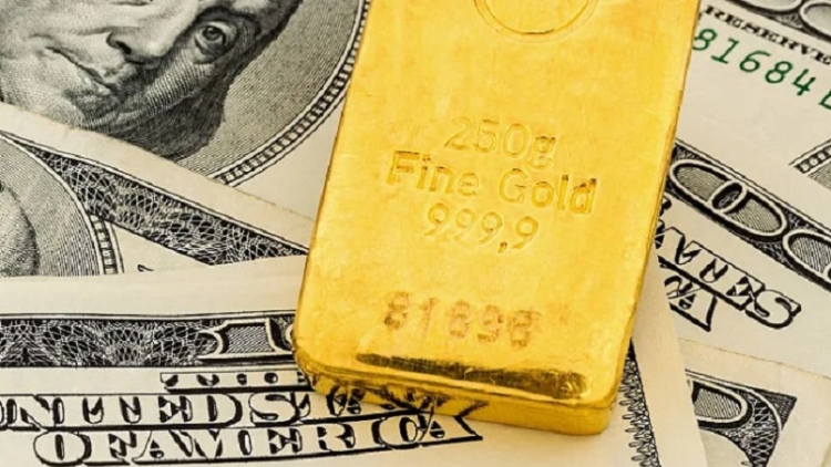 Giá vàng thế giới tiếp tục tăng, rút ngắn khoảng cách với vàng trong nước