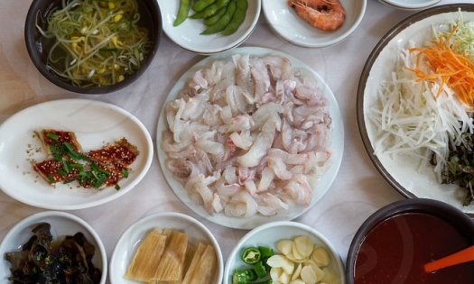 Kinh nghiệm đi Hàn Quốc: 6 món 'ăn tươi, nuốt sống' nên thử