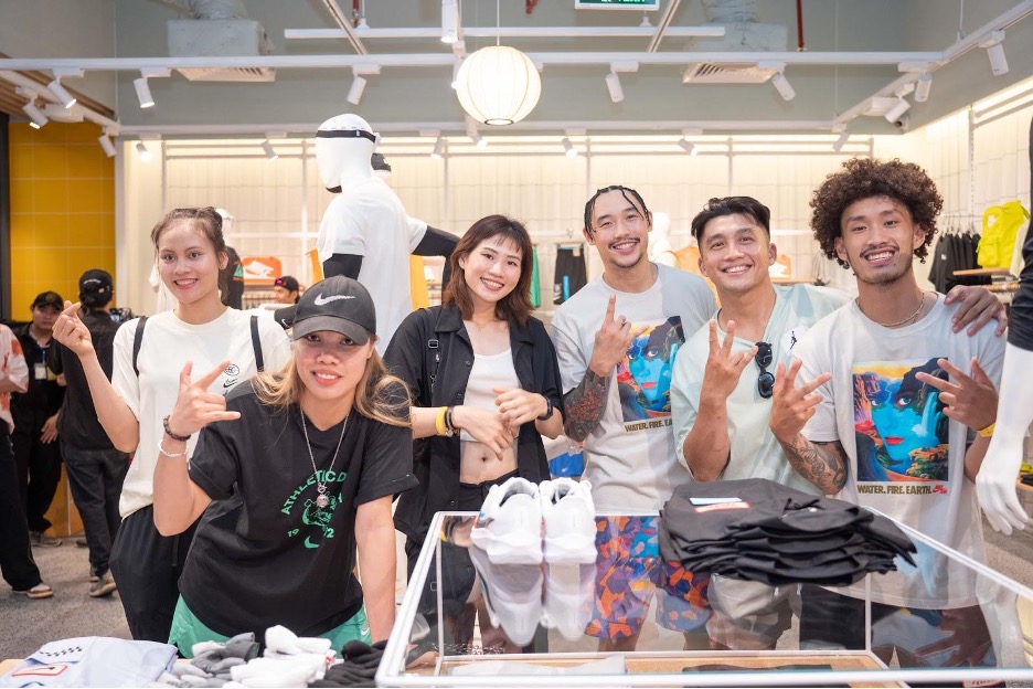 Khai trương cửa hàng Nike Vincom Bà Triệu: Phương Ly, Da Lab biểu diễn cực sung, dàn sao hạng A xuất hiện chất lừ