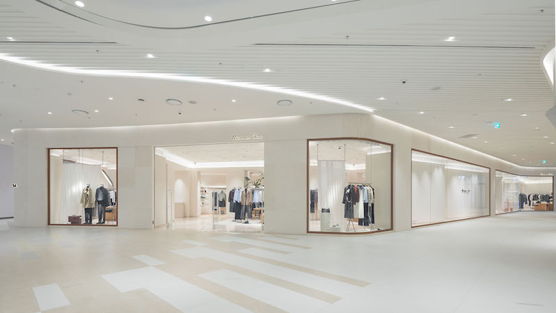Hà Nội: Massimo Dutti chính thức khai trương cửa hàng mới tại tại Lotte Mall Tây Hồ