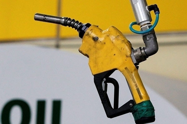 Giá xăng dầu hôm nay 21/11/2023 tăng nhanh do lo ngại nguồn cung
